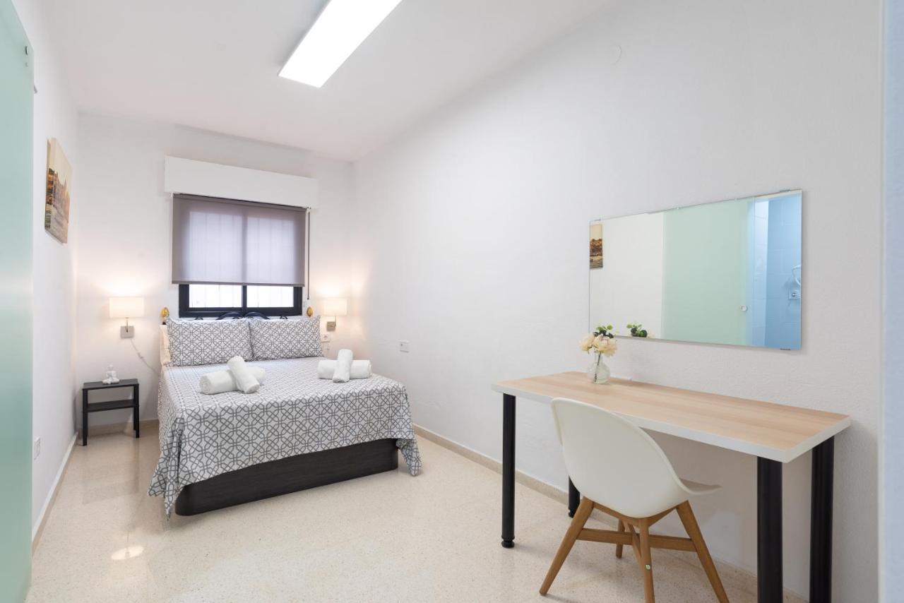 Mariscal & Old Town By Ele Apartments Malaga Luaran gambar